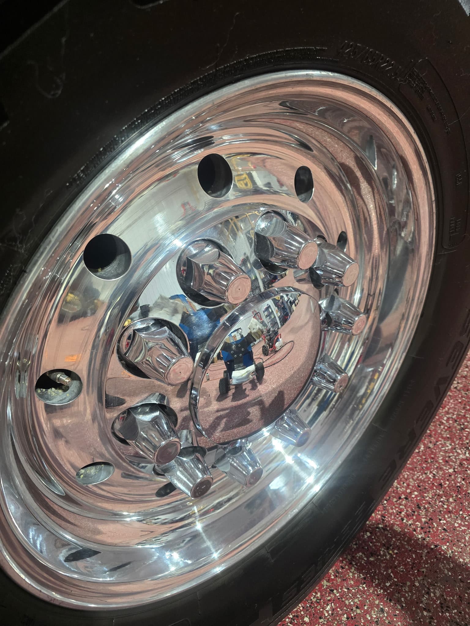 Semi-Trucks detailing work